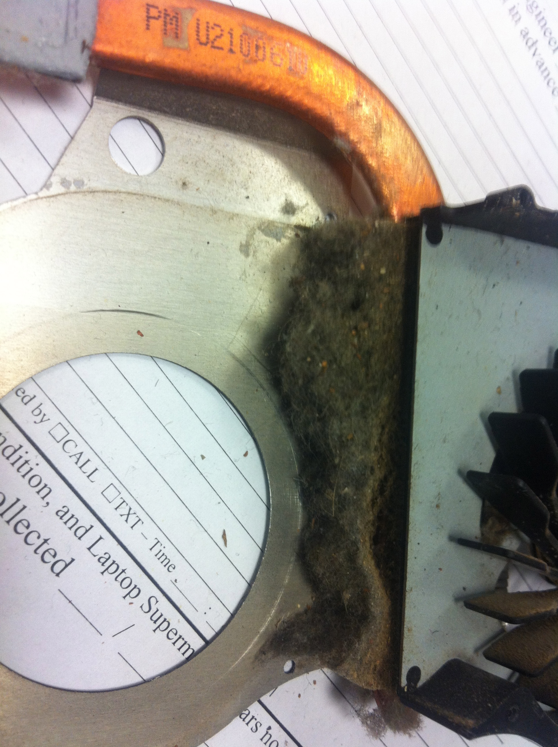 Laptop Deep Clean repair overheating laptop with noisy fan Laptop